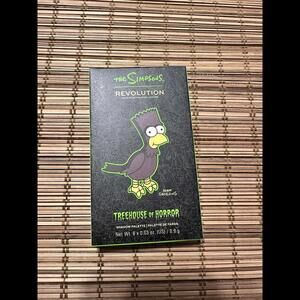 Revolution Tree House Of Horror Eyeshadow Palette The Raven Bart